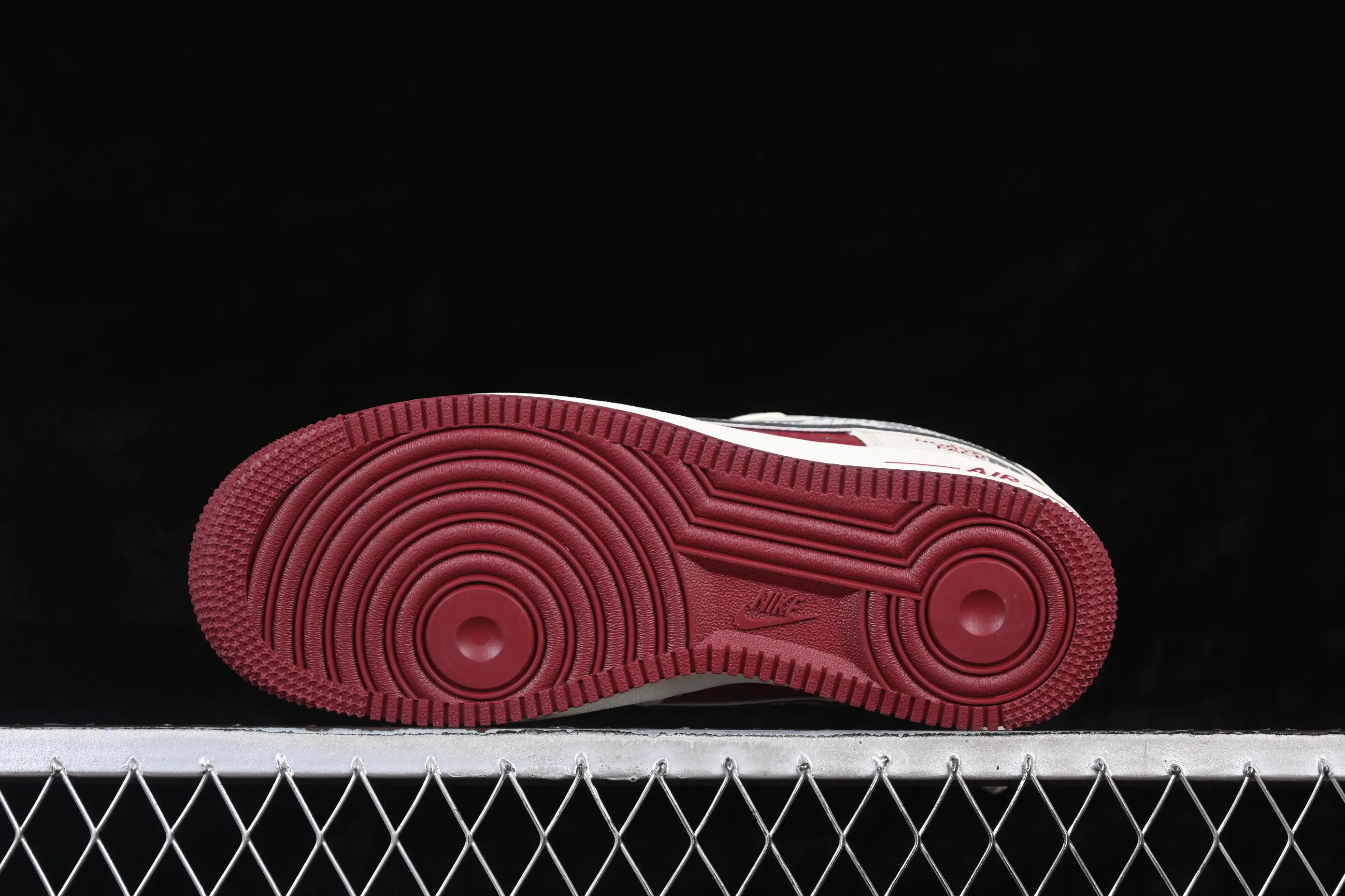 All categories Nk Air Force 1 Air Force series Nk Air Force 1 Low Air Force low top Nike Air Force 1'07 Low North Face joint cinnabar diamond Air Force 1 low top casual sneakers DF0188-112